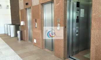 Imagem 4: Edifício com classificação Buildings AA (double A) e está entre os melhores edifícios da r