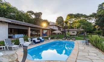 Imagem 5: Linda casa c/ edícula, piscina e muito verde. Lote c/ 3.500 m2!