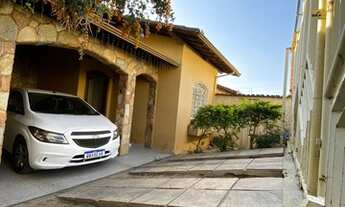 Imagem 2: Casa para venda possui 130 metros quadrados com 4 quartos em Novo Horizonte - Betim - Mina