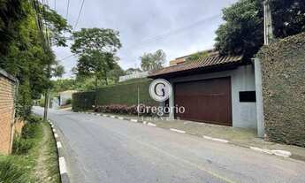 Imagem 2: Casa com 4 Dormitórios, sendo 2 Suítes à venda, 742 m² por R$ 1.650.000 - Granja Viana - C