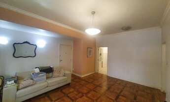 Imagem 4: Excelente apartamento de dois dormitórios com uma vaga de garagem, prédio charmoso, em Hig