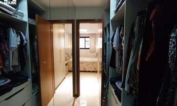 Imagem 2: Apartamento de 4 quartos (sendo 3 suítes) com 2 vagas de frente para o mar a Venda na Prai