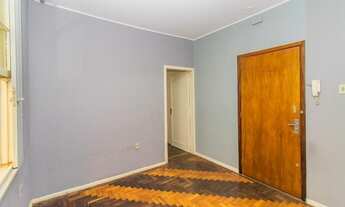 Imagem 2: Porto Alegre - Apartamento Padrão - Auxiliadora