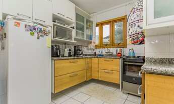 Imagem 7: Apto no bairro Petrópolis, mobiliado, com 3 dorm, sendo 1 suíte, com duas vagas de garagem