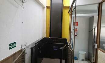 Imagem 2: Salão ( Pizzaria nova montada ) - 232 m² A.U