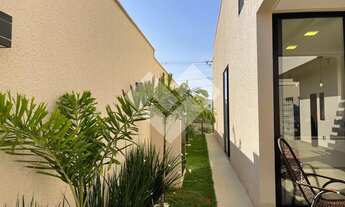 Imagem 7: Casa com 3 suítes no Res. Terras Alpha, Senador Canedo-GO