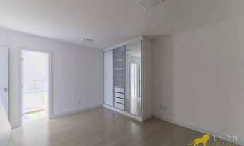 Imagem 2: Cobertura com 2 dormitórios para alugar, 79 m² por R$ 5.780/mês - Rio Branco - Porto Alegr