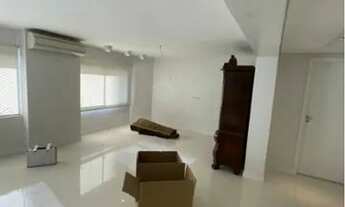 Imagem 5: JARDINS - 180m2, 3 suítes, 4 vagas, Living com varanda. Lazer. Apartamento a venda