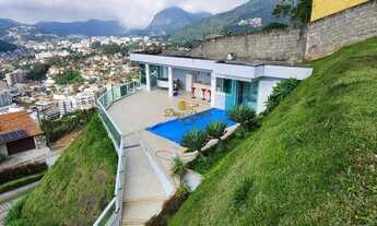 Imagem 6: Casa para Locação em Teresópolis, Panorama, 4 dormitórios, 1 suíte, 3 banheiros, 4 vagas