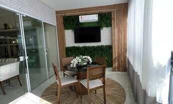 Imagem 3: OPORTUNIDADE!! Apto de 4 suítes DECORADO em Meia Praia - Itapema - SC