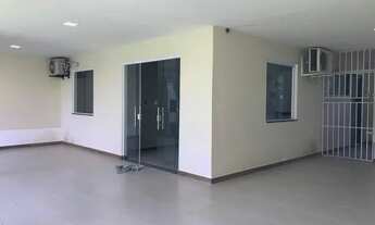 Imagem: Casa com 2 Quartos - Parque Verde - Camaçari/BA