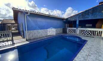 Imagem: Casa com Piscina e 3 dormitórios à venda