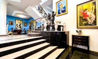 Imagem 3: Casa de 700m² com mais de 25 cômodos