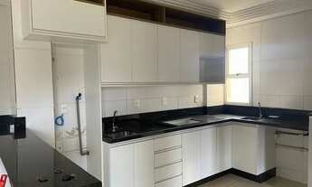 Imagem 7: ATENÇÃO! OPORTUNIDADE ÚNICA! Lindo apartamento na QR 402! Varanda! Confira!