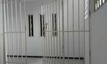 Imagem 5: Alugo casa 2/4 na avenida coelho e Campos