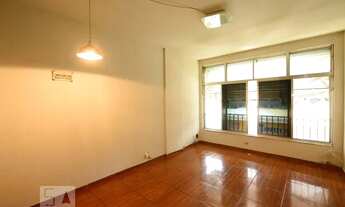 Imagem 3: Apartamento para Aluguel - Olaria, 2 Quartos, 55 m2