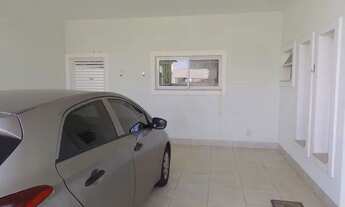 Imagem 2: Casa de condomínio térrea para venda com 240 metros quadrados com 3 quartos