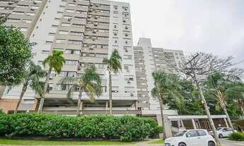 Imagem 2: Apartamento para aluguel possui 63 metros quadrados com 2 quartos em Teresópolis - Porto A