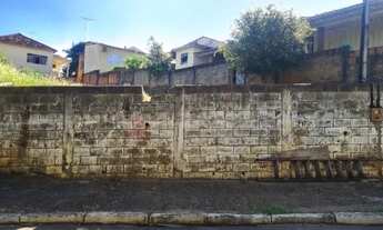 Imagem 2: Vendo terreno com casa