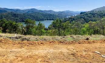 Imagem 7: Ampla área para construção em um terreno exclusivo com infraestrutura completa!