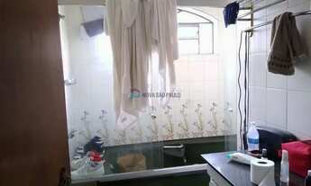 Imagem 13: Casa térrea ao lado da estação Saúde do Metrô