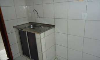 Imagem 5: Apartamento com 2 dormitórios para alugar, 52 m² por R$ 609,00/mês - Henrique Jorge - Fort