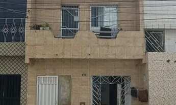 Imagem: Casa Solta em 2 Pavimentos no Bairro Novo