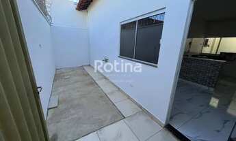 Imagem 2: Casa para alugar, 2 quartos, Shopping Park - Uberlândia/MG - R$ 750,00
