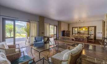 Imagem 4: Casa de condomínio para venda possui 711 metros quadrados com 4 quartos