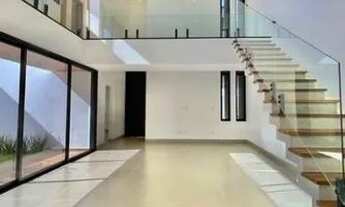 Imagem 3: Casa de condomínio à Venda 228m² , com 3 quartos e 5 Banheiros Entrada R$ 440.000