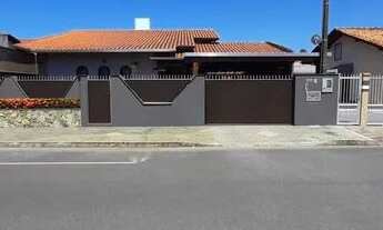 Imagem: Casa no Bairro Centenário em Jaraguá do
