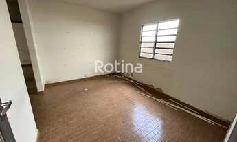 Imagem 2: Casa para aluguel, 3 quartos, 4 vagas, Brasil - Uberlândia/MG