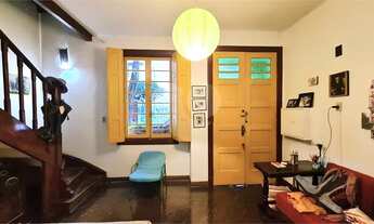 Imagem 3: Casa com 2 dormitórios, sótão, apartamento no subsolo com quintal no coração do Bixiga