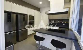 Imagem 3: CASA no MORUMBI com 432 m² sendo: 4 dormitórios (4 suítes) 4 vagas de garagem