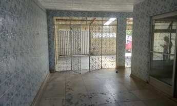 Imagem 5: Imóvel comercial para aluguel possui 230 metros quadrados com 4 quartos em Boa Viagem