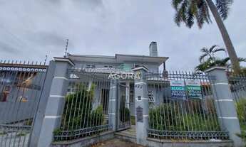 Imagem: Sobrado com 4 dormitórios