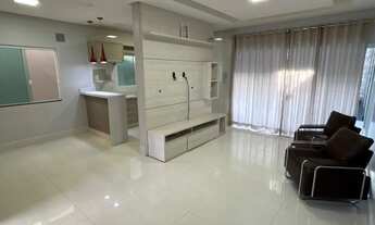 Imagem: Sobrado 03 Quartos 01 Suíte Churrasqueira