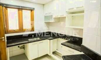 Imagem 7: Casa com 3 dormitórios e 3 vagas de garagem, para locação no bairro Jardim Itu em Porto Al