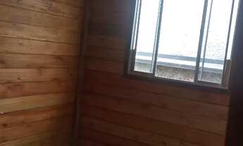 Imagem 2: Alugo casa no bairro Jardim Paranaguá, próximo ao açougue hibiak para casal sem filhos e