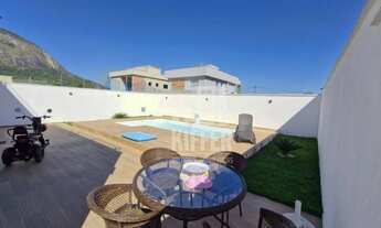 Imagem 2: Casa Duplex Alto Padrão 4 Suítes em Alphaville 1, Maricá Pronta para Morar