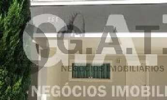 Imagem: Casa de Luxo em Condomínio - 3 quartos