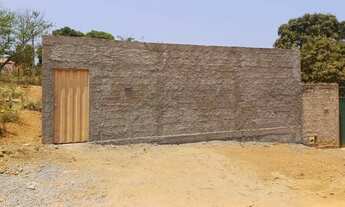 Imagem: Lote para venda e locação, com 180m²