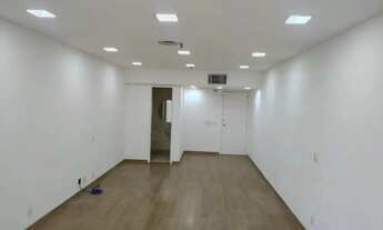 Imagem 2: Sala comercial para VENDA OU LOCAÇÃO, 38 m² na Rua do Ouvidor por R$400,00/ Mês ou R$100.0