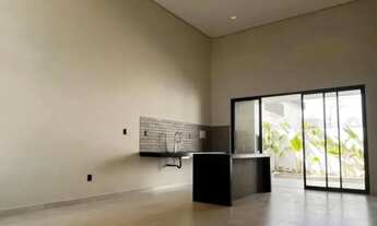 Imagem 2: Padang** Casa em condomínio com 3 dormitórios