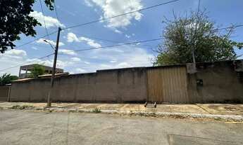 Imagem: VENDO LOTE/TERRENO PLANO BEM LOCALIZADO