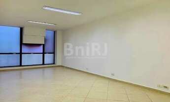 Imagem 4: GLORIA - Excelente Sala com 33 m² no Mirante do Rio