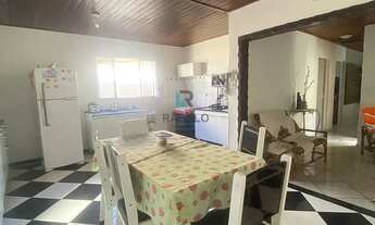 Imagem 4: Casa à Venda com 3 Dormitórios em Lorena/SP