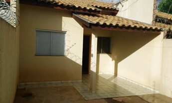 Imagem 2: Casa com 2 quartos no Jd. Itamaracá