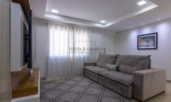 Imagem 3: Sobrado em condomínio fechado, com 3 quartos sendo 1 suíte, amplo terraço, 2 vagas de gara