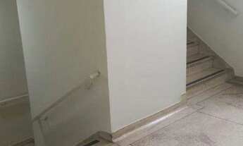 Imagem 7: Excelente conjunto comercial em edifício empresarial, com 2 salas e 1 banheiro, andar alto